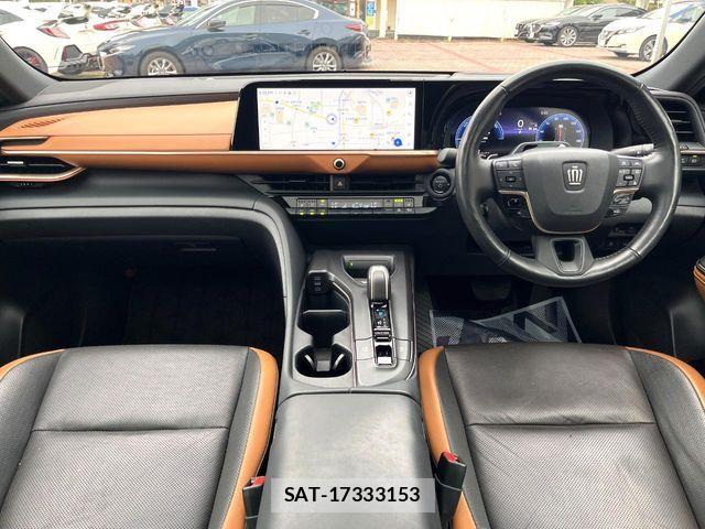 Toyota Crown Crossover 2023-06 6715898-1