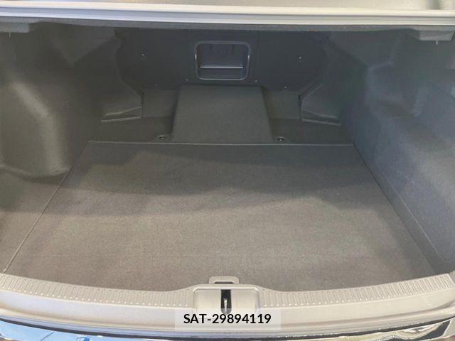 Toyota Crown Crossover 2023-07 6715893-9