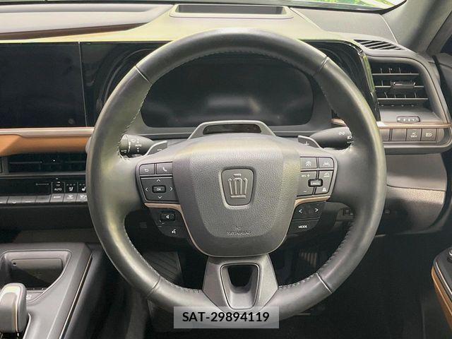 Toyota Crown Crossover 2023-07 6715893-10