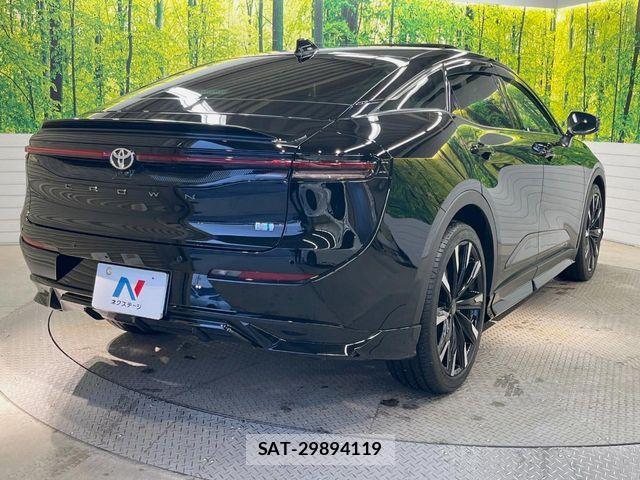 Toyota Crown Crossover 2023-07 6715893-16
