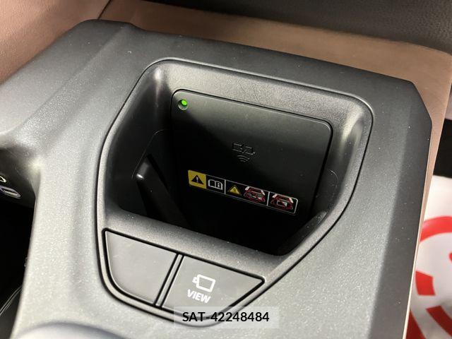 Toyota Crown Crossover 2023-03 6715897-14