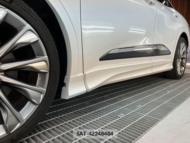 Toyota Crown Crossover 2023-03 6715897-25