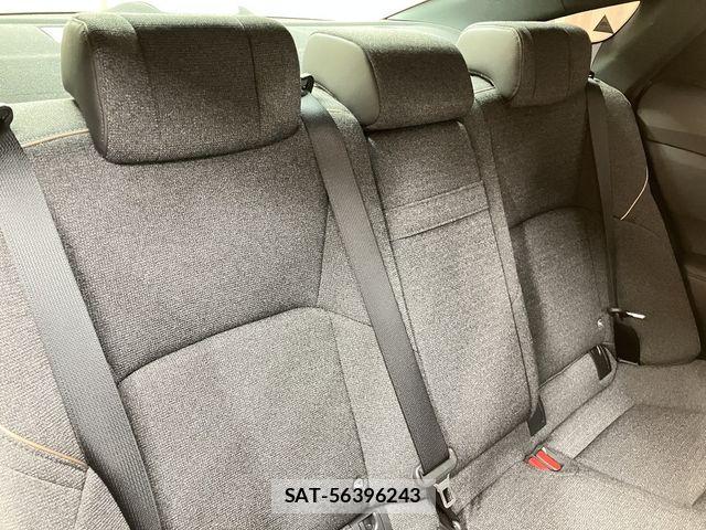 Toyota Crown Crossover 2024-01 6751115-21