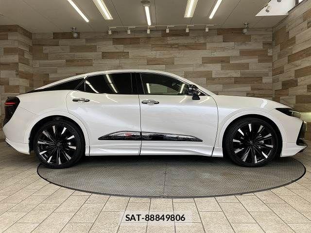 Toyota Crown Crossover 2023-08 6814337-16
