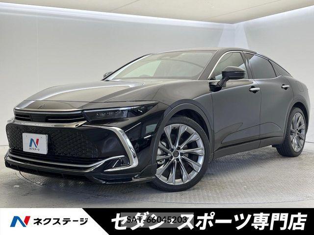 Toyota Crown Crossover 2023-02 6814338-0