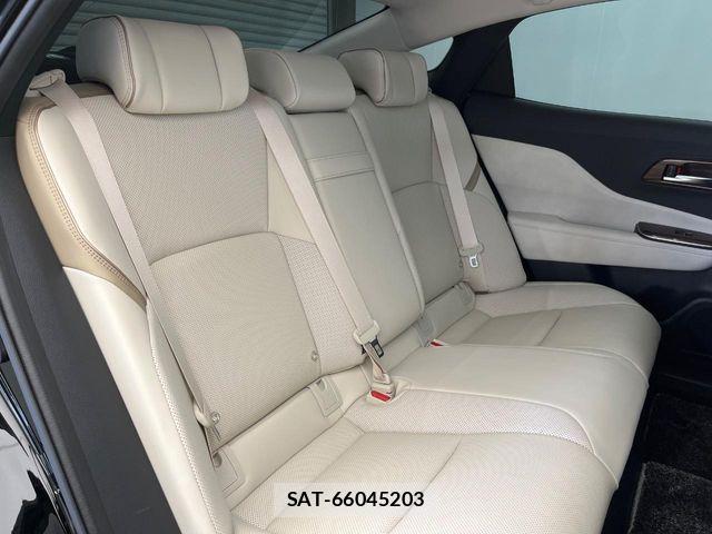 Toyota Crown Crossover 2023-02 6814338-14