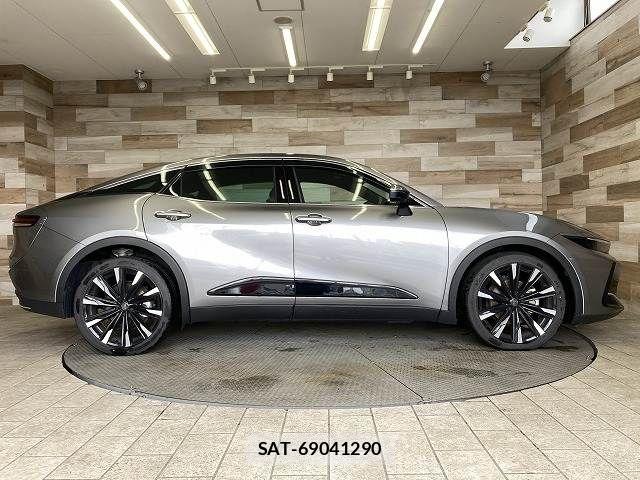 Toyota Crown Crossover 2023-05 6814355-16