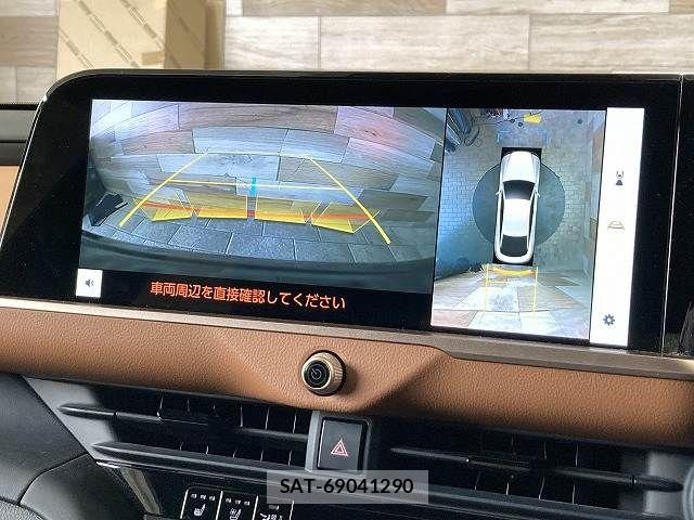Toyota Crown Crossover 2023-05 6814355-4