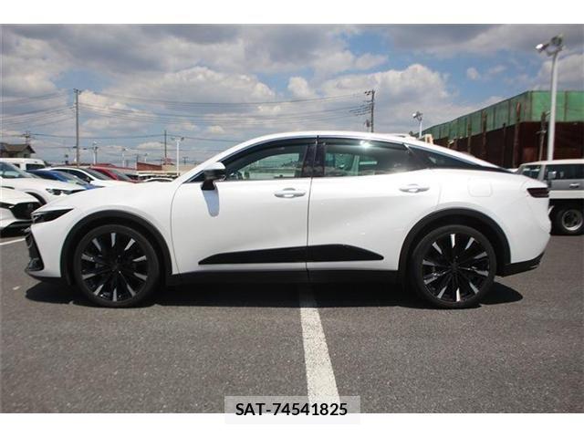Toyota Crown Crossover 2022-12 6814365-10