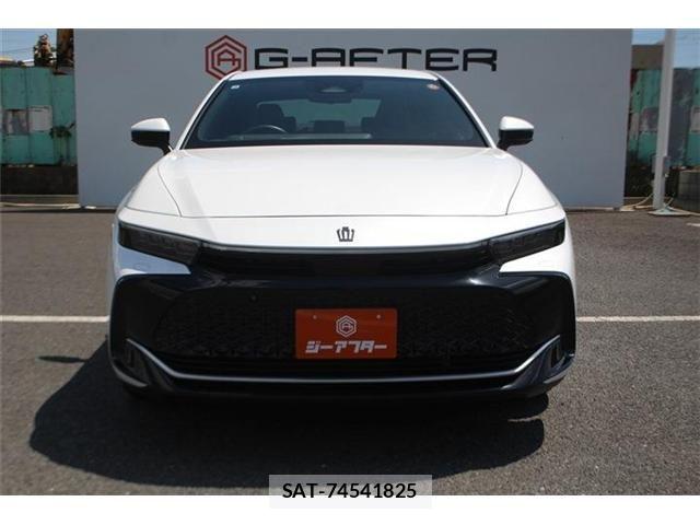 Toyota Crown Crossover 2022-12 6814365-8