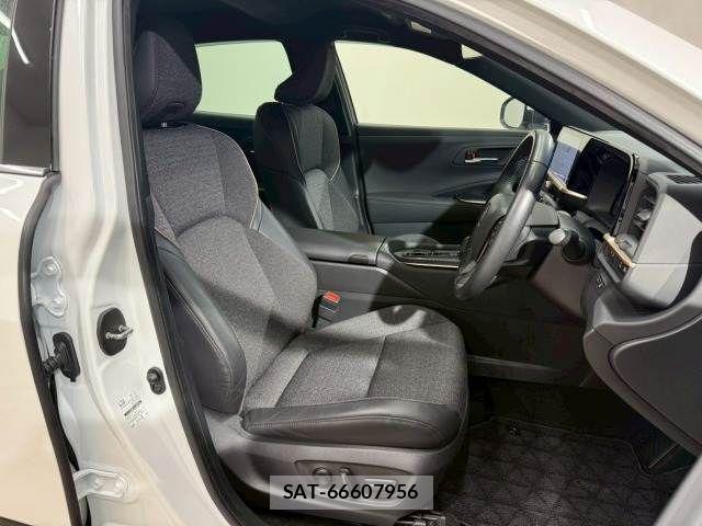 Toyota Crown Crossover 2023-01 6814360-9