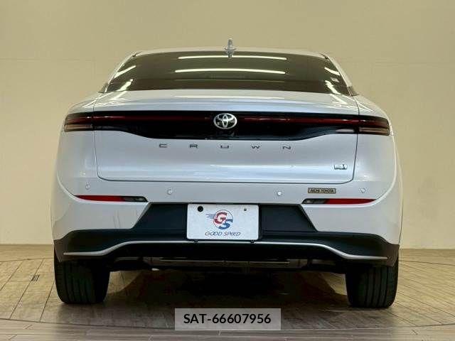 Toyota Crown Crossover 2023-01 6814360-15
