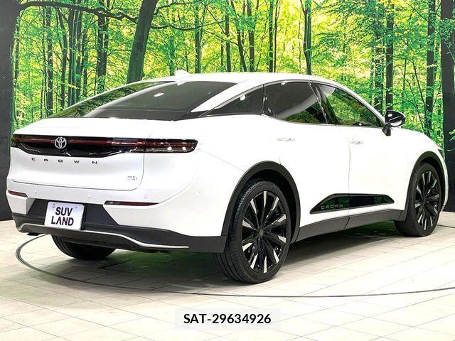 Toyota Crown Crossover 2023-07 6903605-16