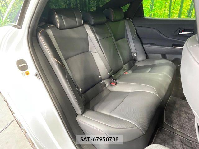 Toyota Crown Crossover 2023-01 6903606-9