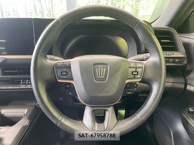 Toyota Crown Crossover 2023-01 6903606-11