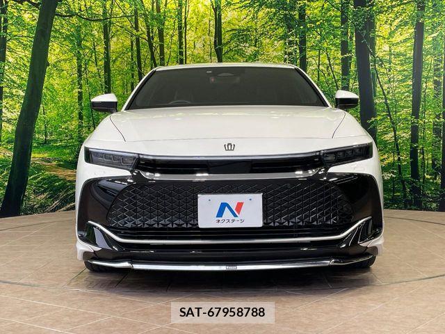 Toyota Crown Crossover 2023-01 6903606-14