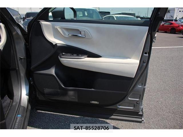 Toyota Crown Crossover 2022-12 6992724-16