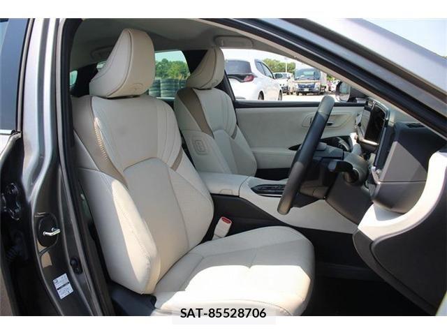 Toyota Crown Crossover 2022-12 6992724-17