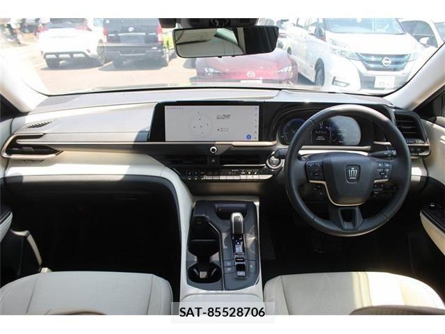 Toyota Crown Crossover 2022-12 6992724-20