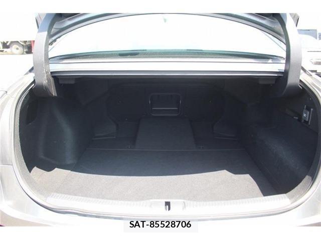 Toyota Crown Crossover 2022-12 6992724-28