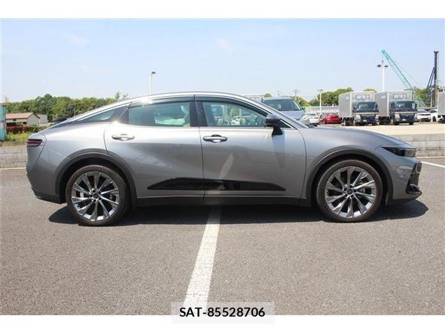 Toyota Crown Crossover 2022-12 6992724-8