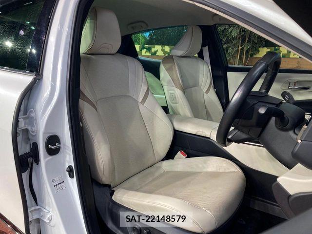 Toyota Crown Crossover 2023-06 7020234-8