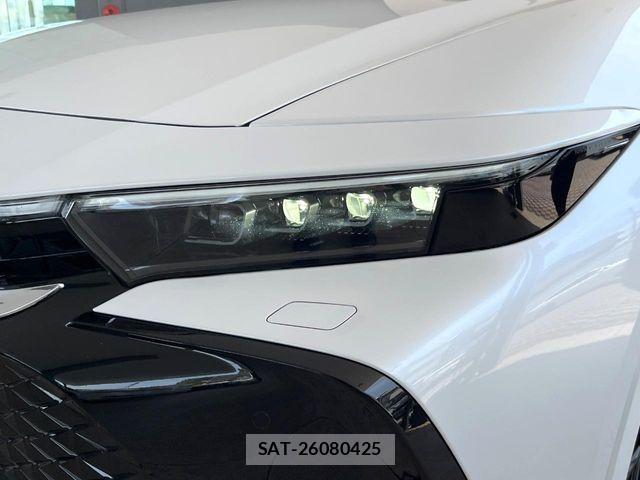 Toyota Crown Crossover 2023-02 7020233-11
