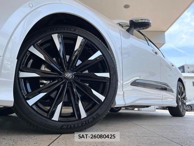 Toyota Crown Crossover 2023-02 7020233-12