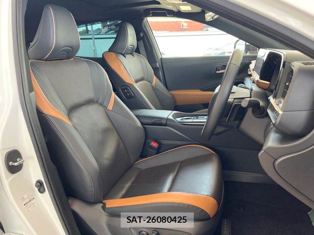 Toyota Crown Crossover 2023-02 7020233-7