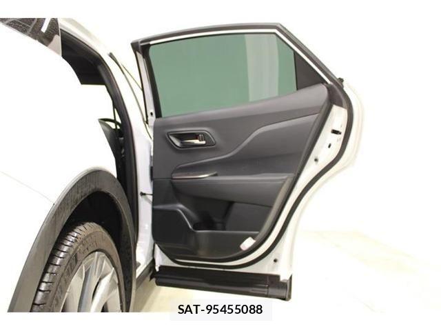 Toyota Crown Crossover 2023-12 7020242-29
