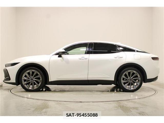 Toyota Crown Crossover 2023-12 7020242-8