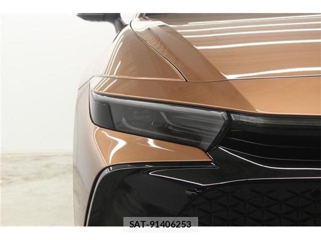 Toyota Crown Crossover 2023-04 7020241-11