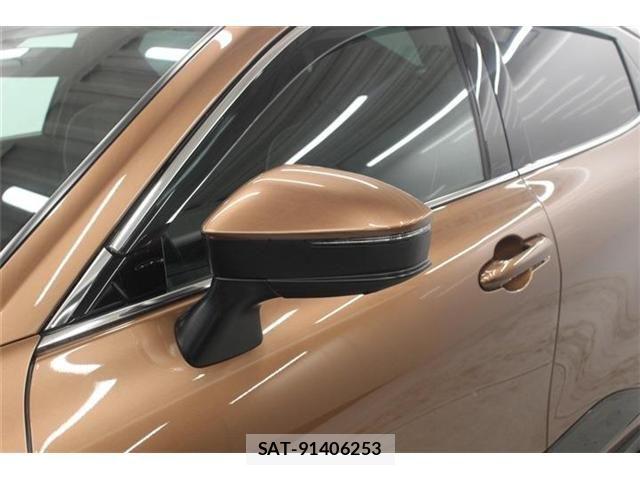 Toyota Crown Crossover 2023-04 7020241-14