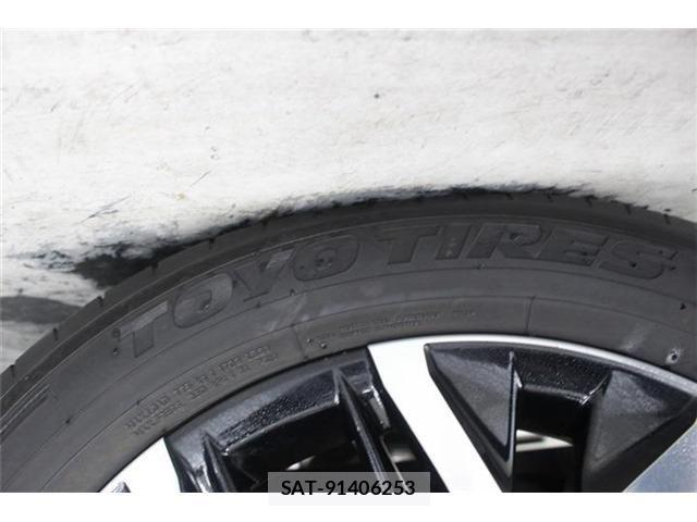 Toyota Crown Crossover 2023-04 7020241-18