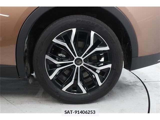Toyota Crown Crossover 2023-04 7020241-22