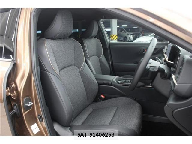 Toyota Crown Crossover 2023-04 7020241-24