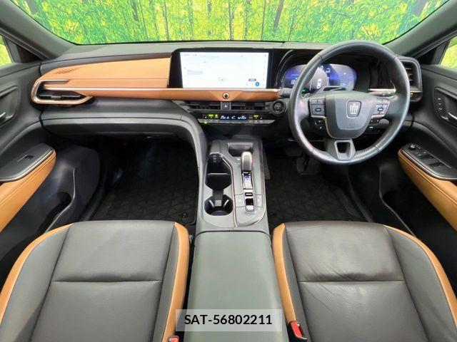 Toyota Crown Crossover 2023-03 7058021-1