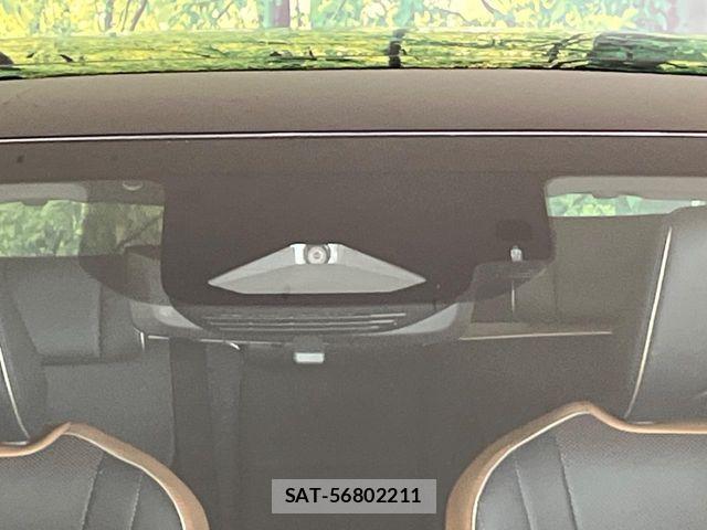 Toyota Crown Crossover 2023-03 7058021-4
