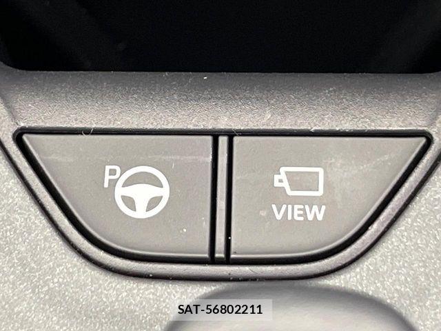 Toyota Crown Crossover 2023-03 7058021-6