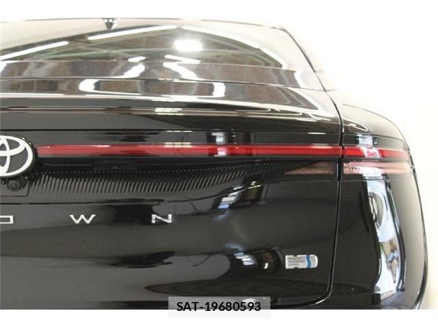 Toyota Crown Crossover 2023-11 7058031-17