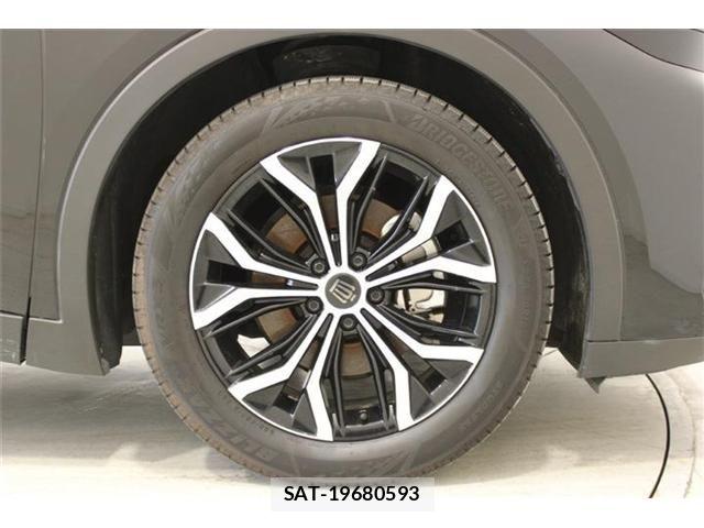 Toyota Crown Crossover 2023-11 7058031-21