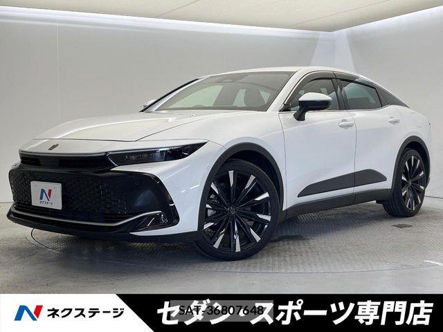 Toyota Crown Crossover 2023-03 7058025-0