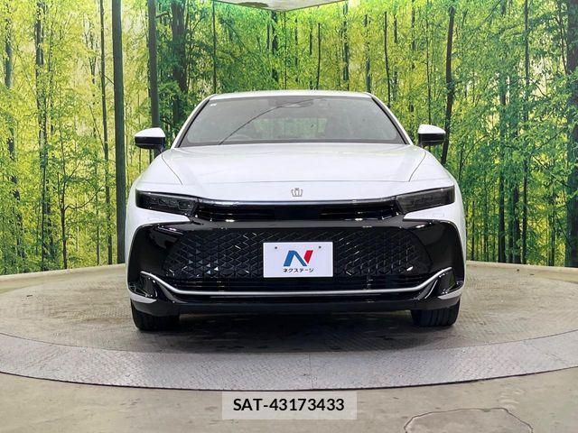 Toyota Crown Crossover 2023-03 7058028-13