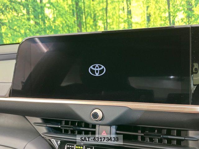 Toyota Crown Crossover 2023-03 7058028-3