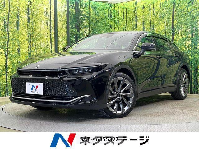 Toyota Crown Crossover 2023-03 7058024-0