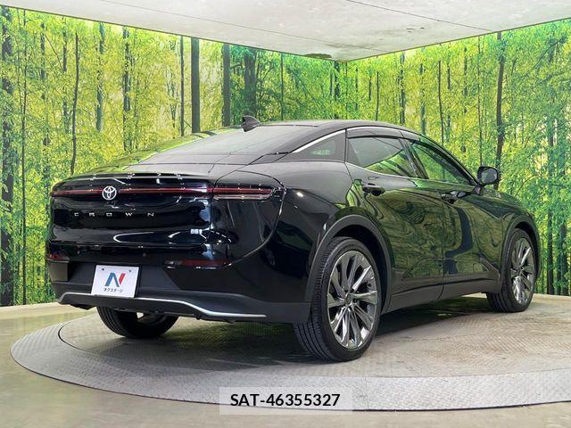 Toyota Crown Crossover 2023-03 7058024-17