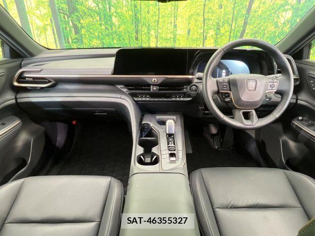 Toyota Crown Crossover 2023-03 7058024-1