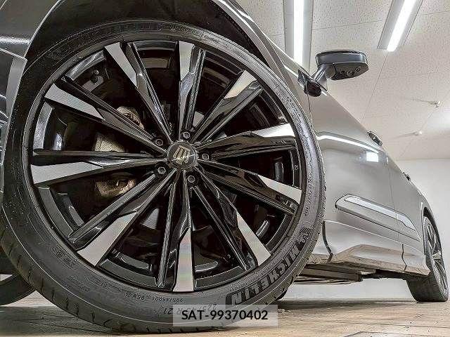 Toyota Crown Crossover 2022-12 7216499-19