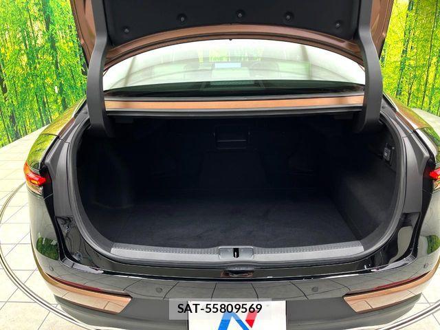 Toyota Crown Crossover 2023-02 7216507-10