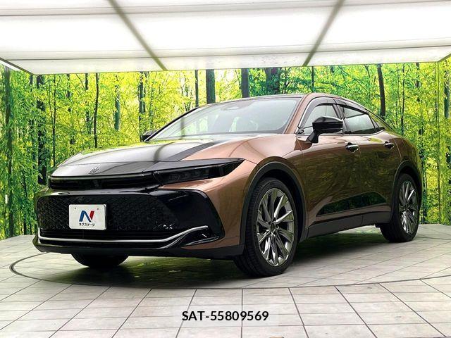 Toyota Crown Crossover 2023-02 7216507-15